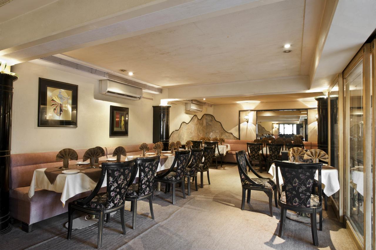Rajhans Hotel — Photos 3